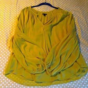 Ann Taylor Flowy Blouse
